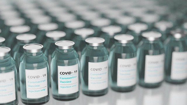 Ilustrativna fotografija COVID-19 cjepivima